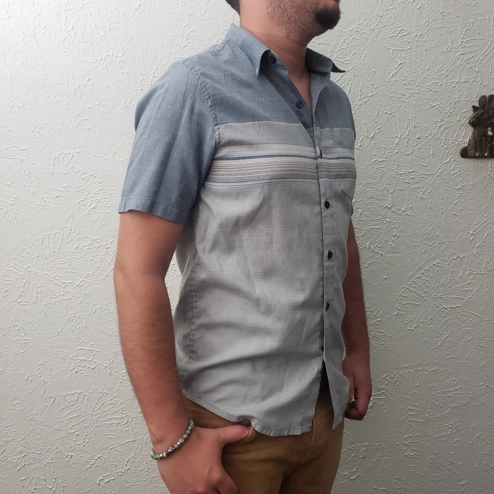 Prana short sleeve button down shirt Medium